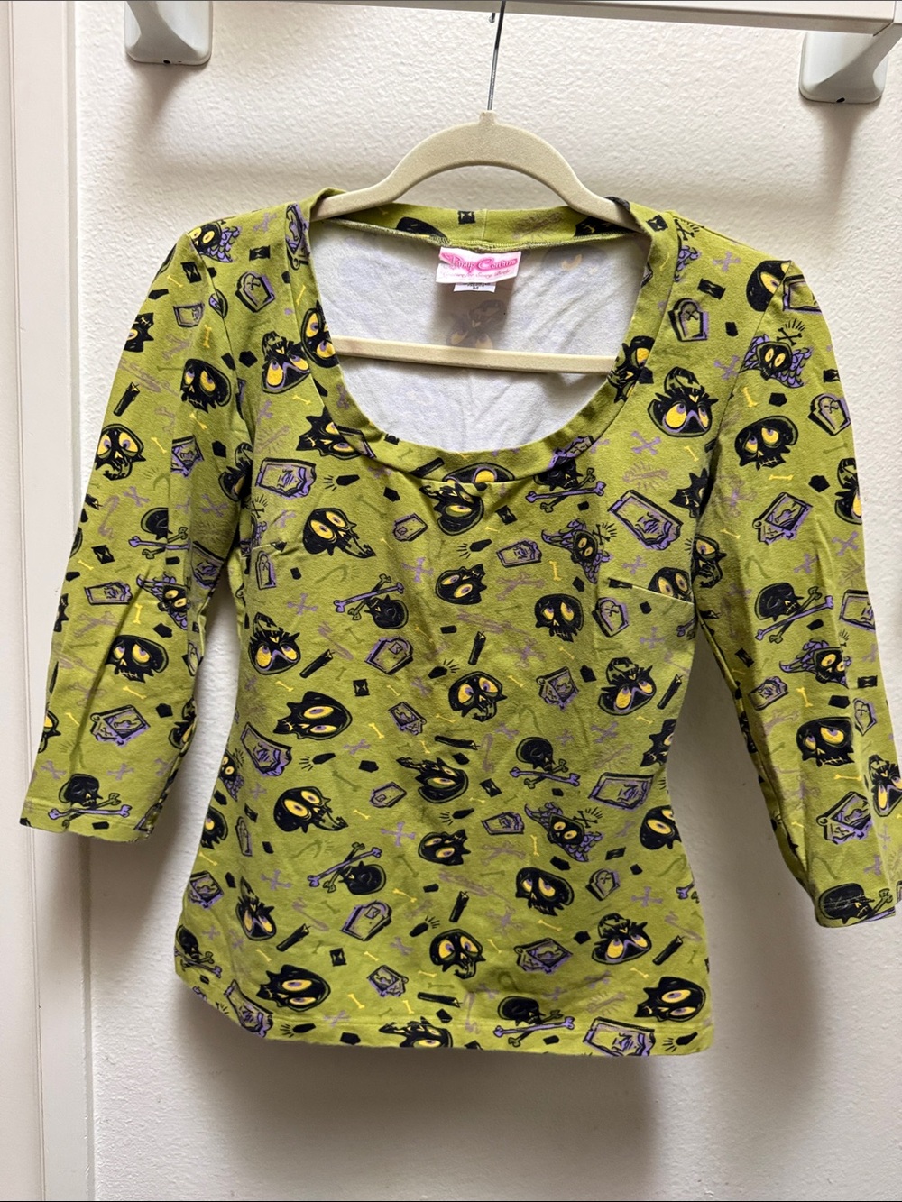 Pinup Couture Lime Green Skull Scoop-Neck Long Sleeve Top